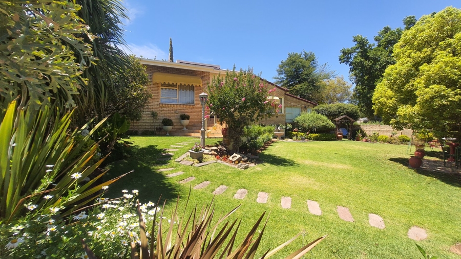 3 Bedroom Property for Sale in Dan Pienaar Free State